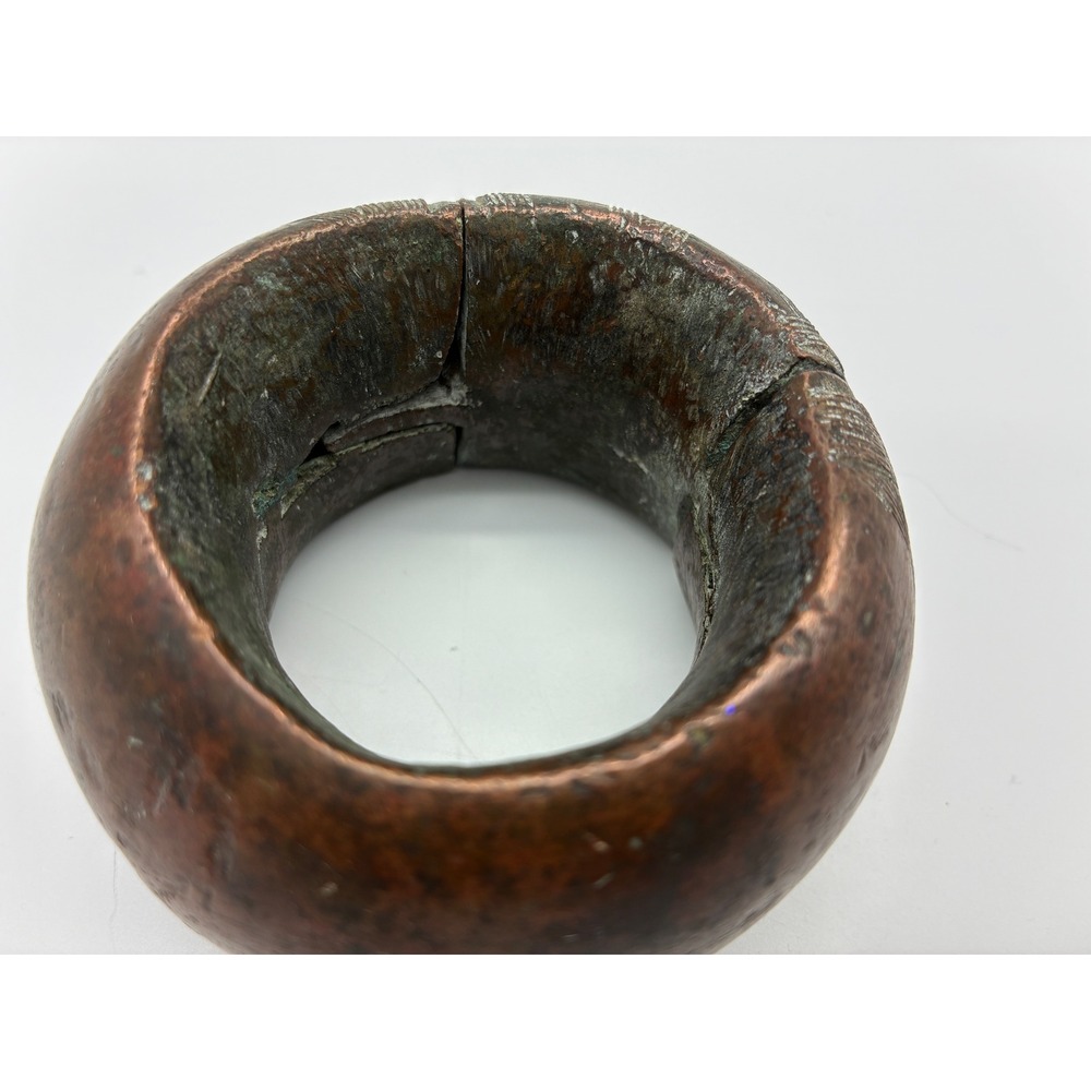 Antique African Copper Alloy Currency Bangle Heavy Cast Chevron Hatched 3.5in - Picture 5 of 8